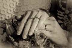 Beach-Wedding-Hands-and-rings-Sepia_resize